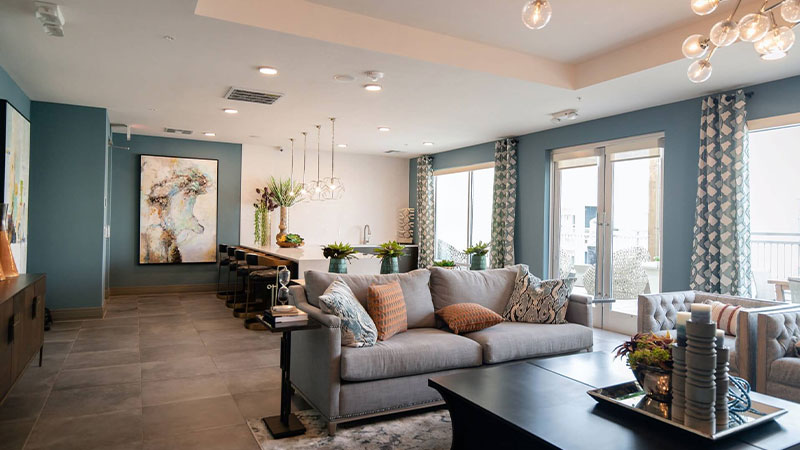 Modern sitting room arrangement